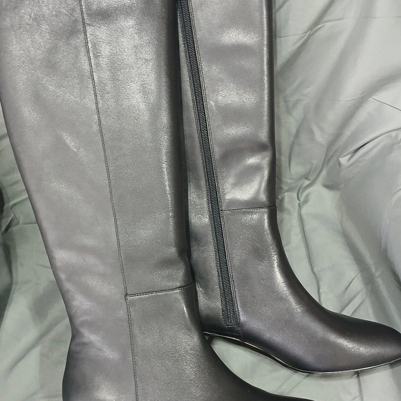 Ann Taylor Factory Black Heeled Boots - Picture 3 of 3